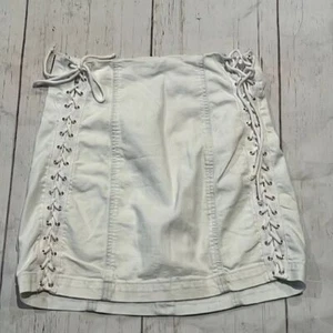 Carmar white short skirt - Picture 1 of 6