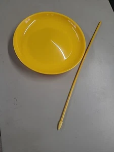 Spinnteller mit Stock, gelb, neu, Jonglierspielzeug. - Bild 1 von 3