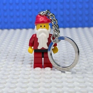 LEGO Santa Holiday Keychain Minifigure - Picture 1 of 4