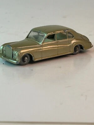 Matchbox Gray Wheel No. 44 Rolls Royce Phantom V Custom, Plastic Wheels - Image 1 of 4