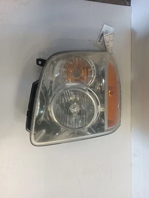 Driver Left Headlight from 2007 GMC Yukon XL 1500 12275230 - Image 1 of 4