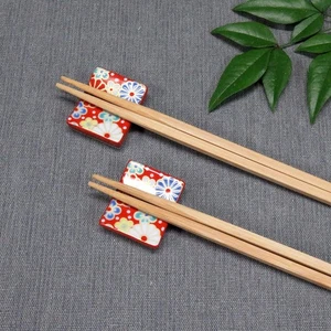 Stylish Kutani Ware Pair Chopstick Rest Set, Plum And Chrysanthemum Design, Cer_ - Picture 1 of 9