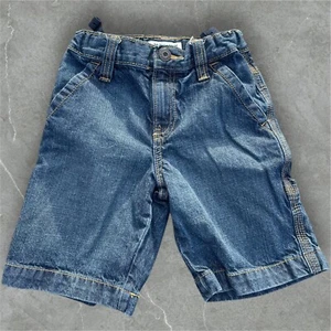 Old Navy Blue Boy’s Kids Denim Shorts Size 5 Regular Pocket Knee Length Jorts - Picture 1 of 5