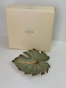 Lenox Nature's Impressions Poplar Leaf Dish with Box - Picture 1 of 7