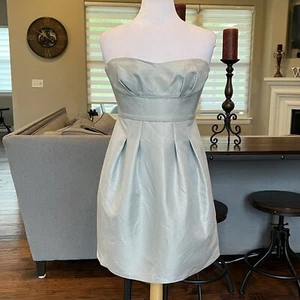 NWT $198 BCBGMaxAzria Mini Dress Women’s size 6 Woven Strapless Limestone Silver - Picture 1 of 18