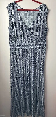 Maxi Vestido Talbots Plus 1X Sin Mangas Chevron Espiga Azul Marino/Blanco Foto 1 de 4