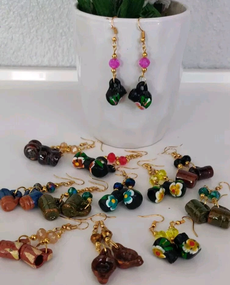 aretes mexicano artesanal de cristal y Barro Rojo Michoacán, Lote de 12 Pares. Foto 1 de 4