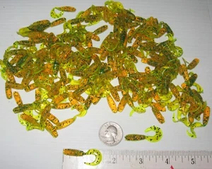 1-1/2 " CRAPPIE CURL TAIL GRUBS 50 BODIES in CHARTREUSE w/ BLACK GLITTER - Picture 1 of 1