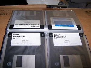 Discos Borland PowerPack, Turbo Assemblador, Turbo Vision & Solutions Pack - Imagen 1 de 3