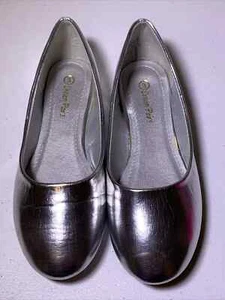 US Size 3 - Silver - Dream Pairs Girls Ballet Flats Shoes Slip On Faux Leather - Picture 1 of 7