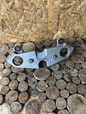 Suzuki GS500 E GM51B 89-00 Gabelbrücken Abdeckung Schutz 2 - Bild 1 von 4