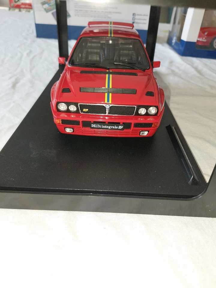 lancia delta hf integrale 1/18 - Immagine 1 di 4