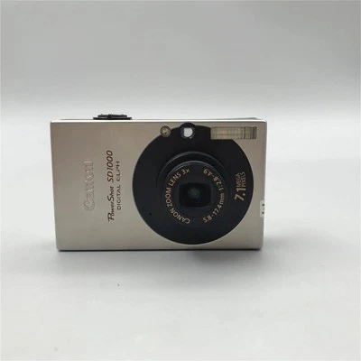 Canon Powershot SD1000/ IXUS 70 Digital Camera with Accessories Silver Black - Image 1 of 4