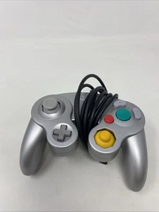 Nintendo GameCube Controller - Silver Tested And Working Tight Stick - Picture 1 of 9