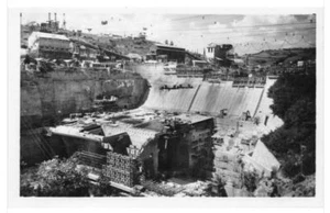 DEP 01 BARRAGE ET USINE DE GENISSIAT VUE AVAL - Picture 1 of 1