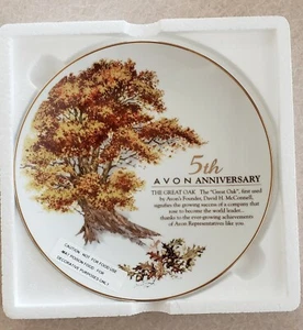 Avon 5th Year Anniversary Dekoteller Repräsentanten The Great Oak NEU - Bild 1 von 3