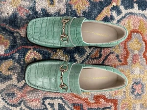¡Nuevo! Mocasín intencionalmente en blanco HK2 en verde pistacho - para mujer talla 8 - Imagen 1 de 7