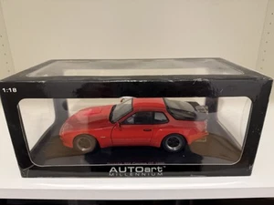 Autoart Millennium 1:18 Porsche 924 Carrera GT 1980 - Bild 1 von 5