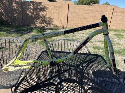 Gt Performer FREESTYLE Coinroll Bmx Frame Set - Image 1 of 4