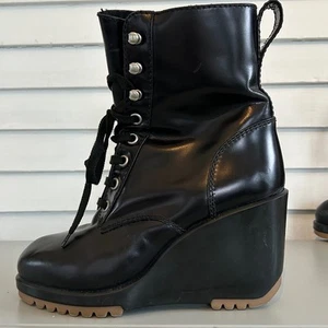 Marc Jacobs Runway Black Leather Lace Up Wedge Boots Sz 40 - Picture 1 of 12