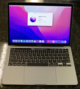 Apple MacBook Pro 13in 2020 (3.2 GHz Apple M1 1TB SSD 16GB RAM) Laptop Gray
