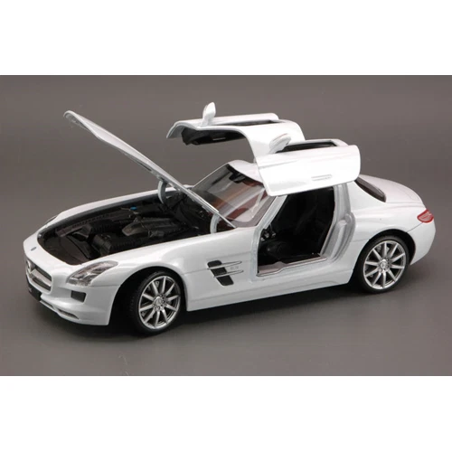 MERCEDES SLS AMG 2009 WHITE 1:24 Welly Auto Stradali Modellino Nuovo - Immagine 1 di 1