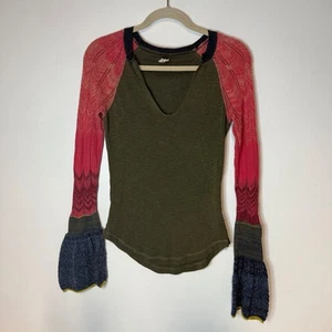 Free People Women’s Sunshine Thermal Bell Sleeve V Neck Multicolor Boho Sz SM - Picture 1 of 8