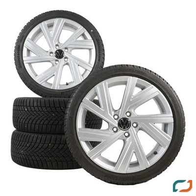 Original VW Golf 8 Bergamo 18 Zoll Winterräder Winterreifen 225/40 R18 92V DOT23 - Bild 1 von 4