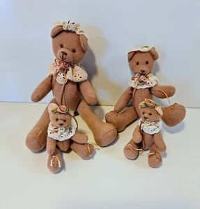 4 Vintage Miniature Stuffed Bears Dollhouse Size Family Of 4 Lee & Lee  - Picture 1 of 5