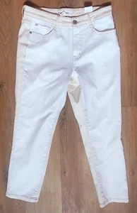 Jeans Tribal Audrey Nuevos con Etiquetas Tiro Medio Ajustado Corto 8 Dos Tonos 5 Bolsillos Crema/Blanco roto - Imagen 1 de 10