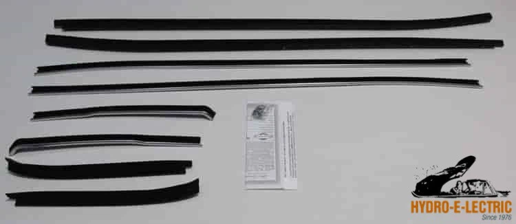 NUEVO 1971-1973 Ford Mustang Fastback Ventana Fieltro Beltline Juego de bandas meteorológicas Foto 1 de 1