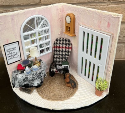 ÚNICO Diorama Único Casa de Muñecas 1/12 Miniatura Conservatorio Ilumina Dachshund Foto 1 de 4