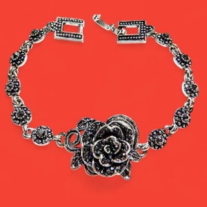 GUNMETAL & SILVER TONE ROSE LINK BRACELET faux marcasite stone flower G5 - Picture 1 of 6