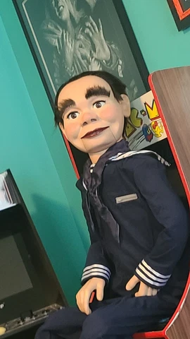 Willie the Dummy Twilight Zone Prop Replica Life Size Working Ventriloquist Doll Cover