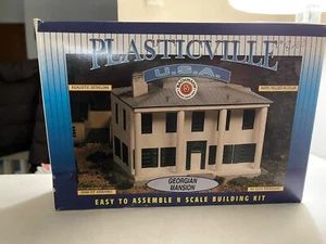 n scale georgian station by bachmann - Picture 1 of 1