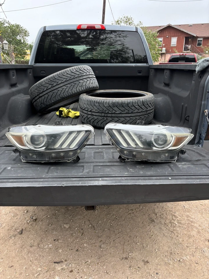 Par de faros LED HID 2015-2017 Ford Mustang GT 5,0 LH/RH OEM 2020-2022 GT500 Foto 1 de 4