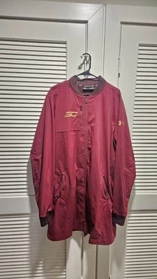 Chaqueta Stephen Curry XL de uso suave Foto 1 de 4