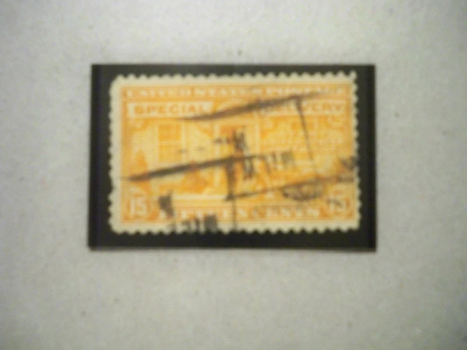 USA Used, 1925 Issue, Scott #E13, 15 cent Special Delivery Perf 11 - Image 1 of 1