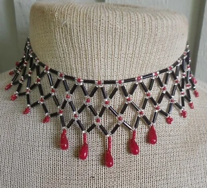 Netted Weave Beaded Choker Adjustable Necklace in Black Silver Red w Drop Beads - Picture 1 of 7