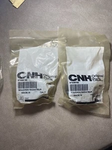 OEM Case IH New Holland 87306788 CAP, RADIATOR TM120 TM130 TM140 - Picture 1 of 1