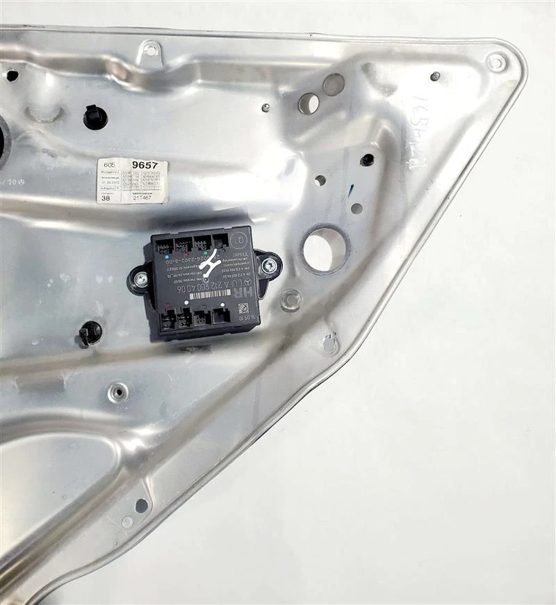 Rear Right Door Window Regulator OEM Mercedes Benz C300 2008 2014 - Image 1 of 4