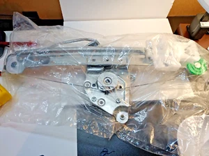 Dorman 748-537 Power Window Regulator & Motor Ass, NAPA 665-4677, See Descriptio - Picture 1 of 4
