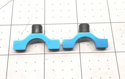 Vintage RC Losi XXX Series Rear Body Mount Brace Aluminum Blue Pair Trinity - Image 1 of 4