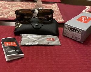 NEW Ray-Ban Justin Classic Unisex Grey Lens Tortoise Brown Sunglasses - (RB4165) - Picture 1 of 7