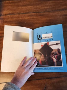 University of Lowell (Massachusetts) 1987 Aufenthaltsjahrbuch - Bild 1 von 5