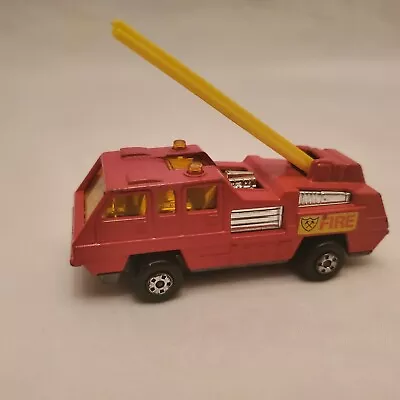1975 Lesney Matchbox Superfast No 22 Blaze Buster Fire Truck Amber Window Ladder - Image 1 of 4