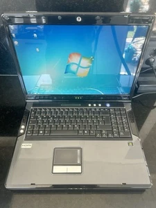Clevo ( Nexoc ) D900F - Gtx280 - 17inch - I7-960 - Afbeelding 1 van 17