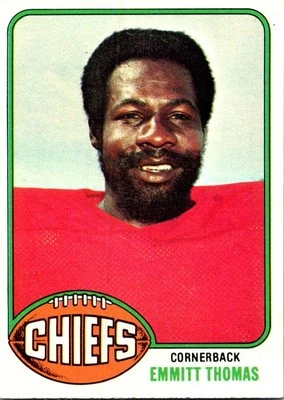 1976 Topps #216 Emmitt Thomas football card 6I - Image 1 of 2