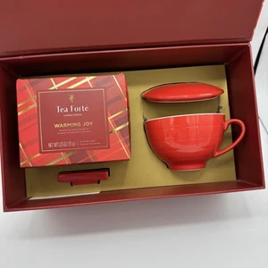 Tea Forte Warming Joy Geschenkset mit Cafe Tasse, Teetablett und 10 Pyramiden Tee - Bild 1 von 10