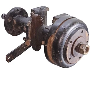 Right Front Axle Assembly With Brakes John Deere F935 - Picture 1 of 6